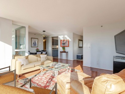 Photo 3 at 1703 - 212 Davie Street, Yaletown, Vancouver West