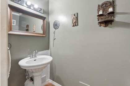 Photo 11 at 834 Hendecourt Road, Princess Park, North Vancouver