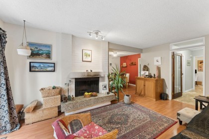 Photo 4 at 834 Hendecourt Road, Princess Park, North Vancouver