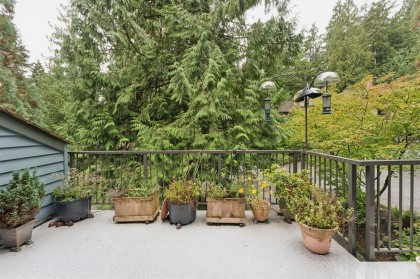 Photo 8 at 834 Hendecourt Road, Princess Park, North Vancouver