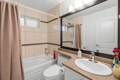 Photo 32 at 318 W 18th Street, Central Lonsdale, North Vancouver