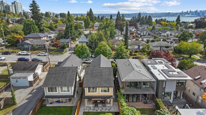 Photo 39 at 318 W 18th Street, Central Lonsdale, North Vancouver