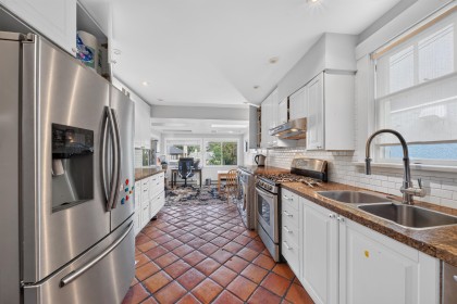 Photo 14 at 3519 W 14th Avenue, Kitsilano, Vancouver West