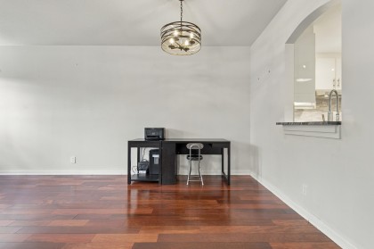 Photo 10 at 109 - 5835 Hampton Place, University VW, Vancouver West