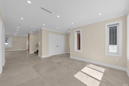 Photo 12 at 800 Montroyal Boulevard, Canyon Heights NV, North Vancouver
