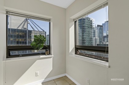 Photo 11 at 1708 - 1367 Alberni Street, West End VW, Vancouver West