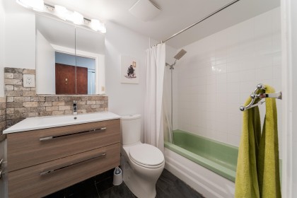 Photo 11 at 203 - 1850 Comox Street, West End VW, Vancouver West