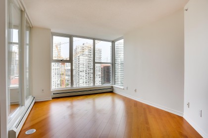 Photo 7 at 2008 - 1009 Expo Boulevard, Yaletown, Vancouver West