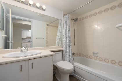 Photo 31 at 106 - 1477 Fountain Way, False Creek, Vancouver West