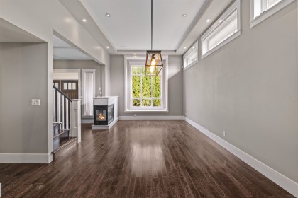 Photo 4 at 1501 Frederick Road, Lynn Valley, North Vancouver