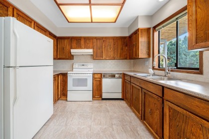 Photo 12 at 3833 Lynn Valley Road, Lynn Valley, North Vancouver