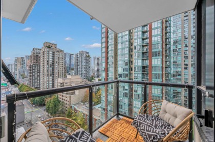 Photo 22 at 1401 - 928 Homer Street, Yaletown, Vancouver West
