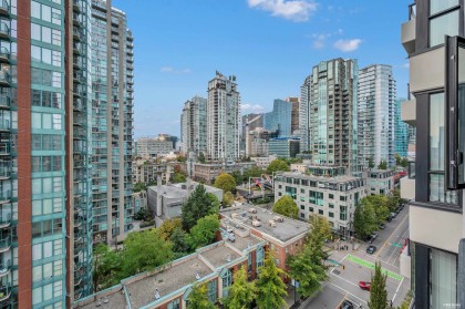 Photo 24 at 1401 - 928 Homer Street, Yaletown, Vancouver West