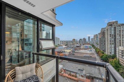 Photo 25 at 1401 - 928 Homer Street, Yaletown, Vancouver West