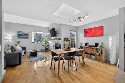Photo 2 at 311 - 1922 W 7th Avenue, Kitsilano, Vancouver West
