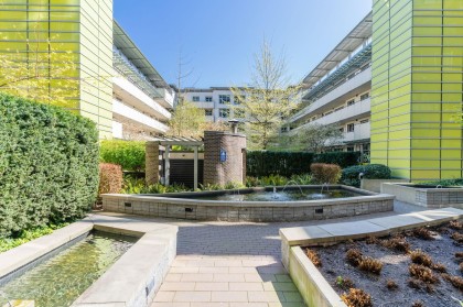 Photo 25 at 906 - 181 W 1st Avenue, False Creek, Vancouver West