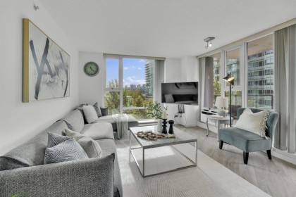Photo 3 at 502 - 455 Beach Crescent, Yaletown, Vancouver West