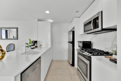 Photo 15 at 502 - 455 Beach Crescent, Yaletown, Vancouver West