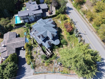 Photo 1 at 1889 Orchard Way, Queens, West Vancouver
