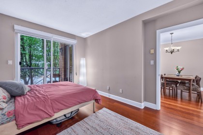 Photo 15 at 213 - 5770 Oak Street, Oakridge VW, Vancouver West