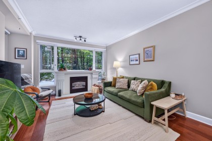 Photo 8 at 213 - 5770 Oak Street, Oakridge VW, Vancouver West