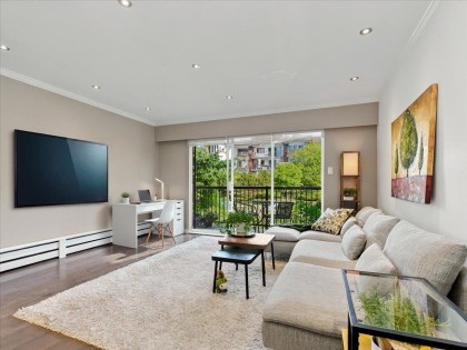 Photo 12 at 6 - 137 E 5th Street, Lower Lonsdale, North Vancouver