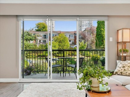 Photo 15 at 6 - 137 E 5th Street, Lower Lonsdale, North Vancouver