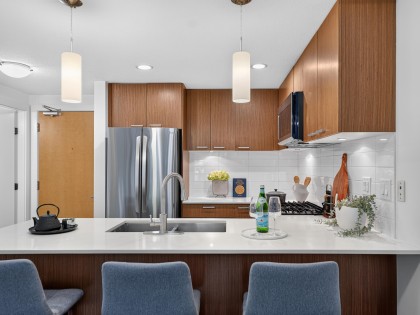 Photo 11 at 316 - 1330 Marine Drive, Pemberton NV, North Vancouver