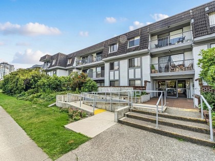 Photo 2 at 309 - 275 W 2nd Street, Lower Lonsdale, North Vancouver