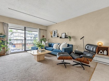 Photo 4 at 309 - 275 W 2nd Street, Lower Lonsdale, North Vancouver