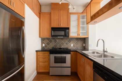Photo 7 at 322 - 8988 Hudson Street, Marpole, Vancouver West
