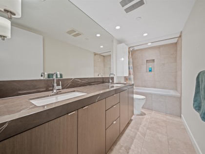 Photo 18 at 704 - 125 E 14th Street, Central Lonsdale, North Vancouver