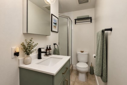 Photo 12 at 201 - 118 W 22nd Street, Central Lonsdale, North Vancouver