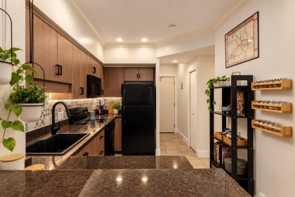 Photo 9 at 201 - 118 W 22nd Street, Central Lonsdale, North Vancouver