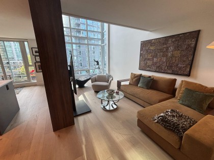 Photo 6 at 807 - 590 Nicola Street, Coal Harbour, Vancouver West