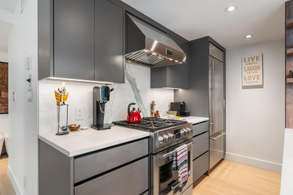 Photo 15 at 807 - 590 Nicola Street, Coal Harbour, Vancouver West