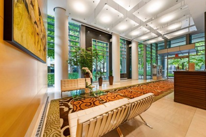Photo 4 at 807 - 590 Nicola Street, Coal Harbour, Vancouver West