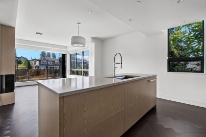 Photo 7 at 303 - 633 W King Edward Avenue, Cambie, Vancouver West