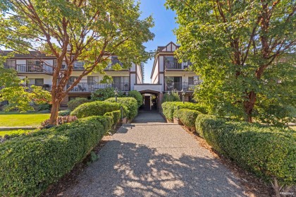 Photo 24 at 107 - 131 W 4th Street, Lower Lonsdale, North Vancouver