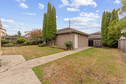 Photo 4 at 2266 W 20th Avenue, Arbutus, Vancouver West
