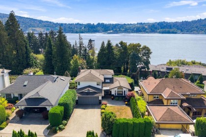 Photo 3 at 3950 Sparrow Lane, Roche Point, North Vancouver