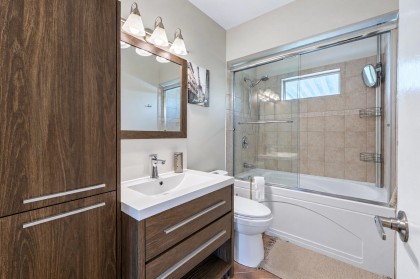 Photo 13 at 430 W Kings Road, Upper Lonsdale, North Vancouver