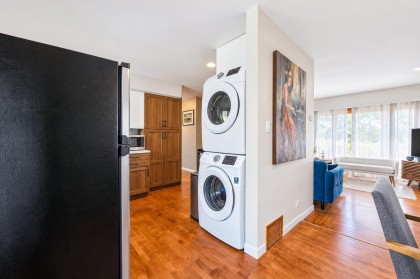 Photo 9 at 430 W Kings Road, Upper Lonsdale, North Vancouver