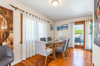 Photo 10 at 430 W Kings Road, Upper Lonsdale, North Vancouver