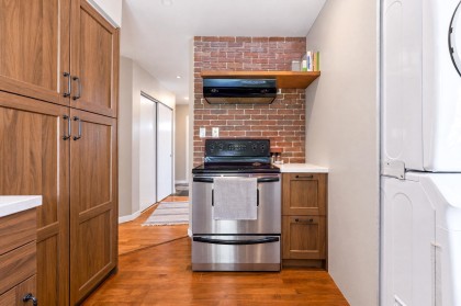 Photo 8 at 430 W Kings Road, Upper Lonsdale, North Vancouver