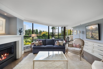 Photo 10 at 205 - 1470 Pennyfarthing Drive, False Creek, Vancouver West