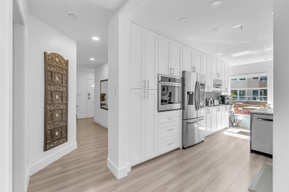 Photo 20 at 8 - 2425 Edgemont Boulevard, Mosquito Creek, North Vancouver