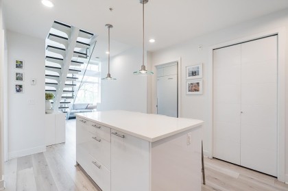 Photo 6 at 606 - 733 W 3rd Street, Harbourside, North Vancouver