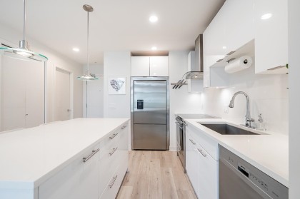 Photo 7 at 606 - 733 W 3rd Street, Harbourside, North Vancouver