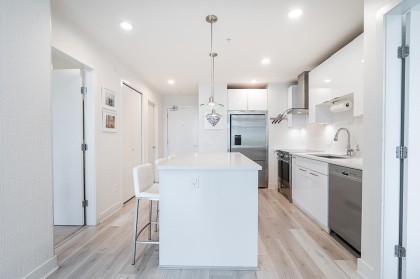 Photo 9 at 606 - 733 W 3rd Street, Harbourside, North Vancouver